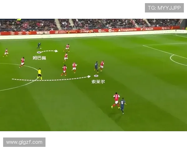 成都飞盘队反击战术解析与发展趋势探讨