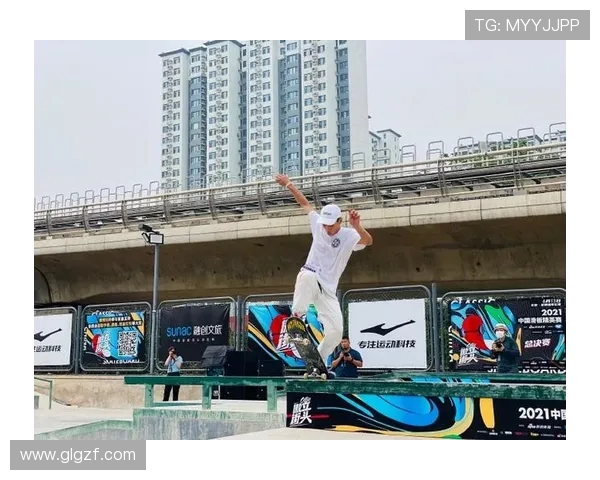 重庆滑板队的崛起与坚持全国街舞大赛背后的成长故事