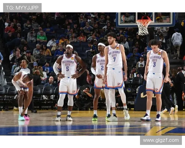 魔术队凭借强势表现挑战热火队季后赛晋级之路悬念重重